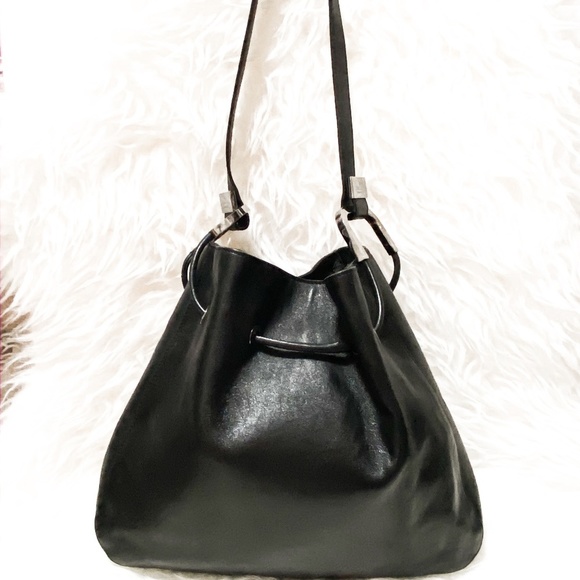 AUTHENTIC GUCCI Leather Small Hobo bag tag code 0116… - Picture 1 of 9